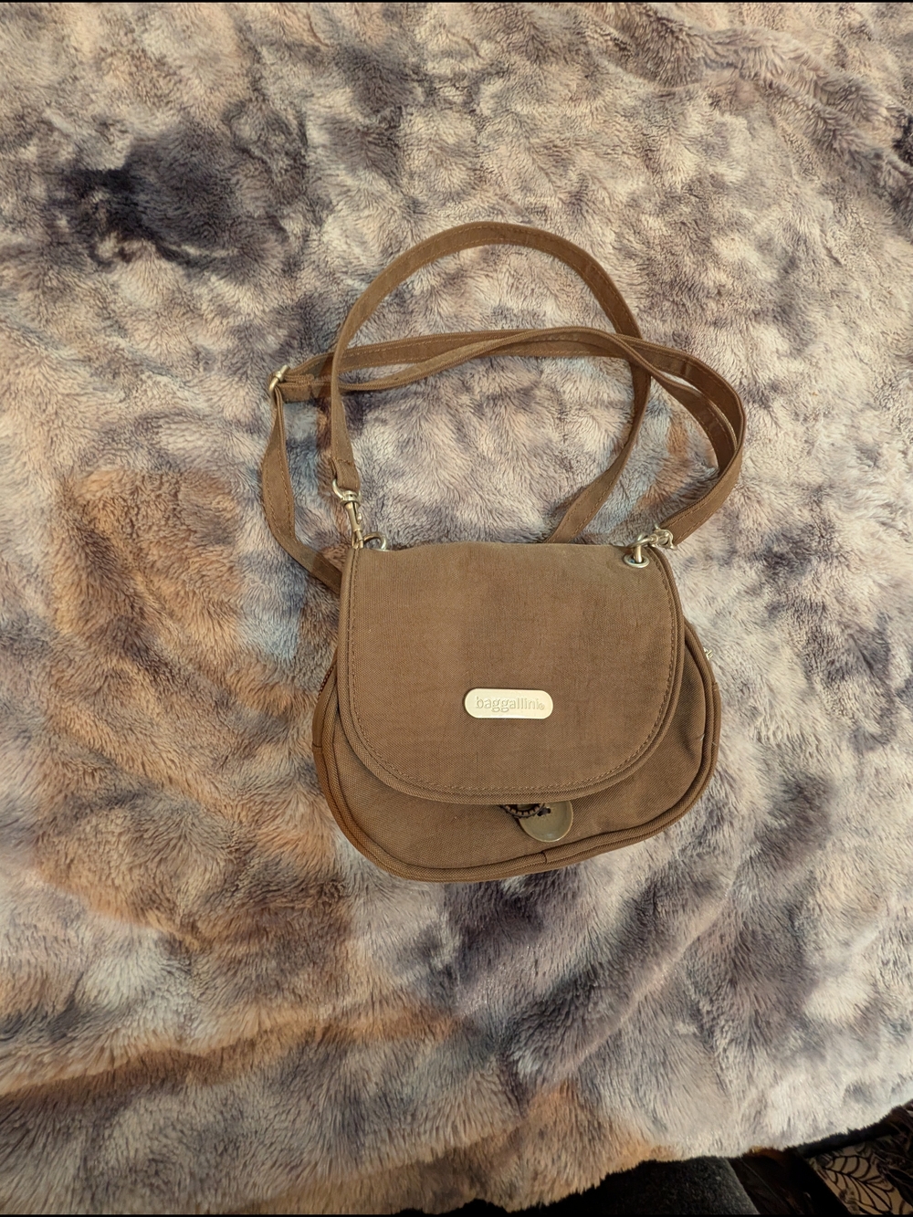 baggallini Brown Crossbody Bag - Compact Everyday Shoulder Purse